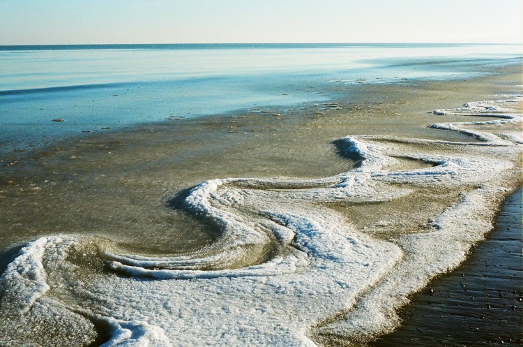 Snow patterns in the sea on Christmas morning.